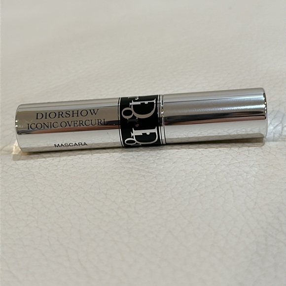 NWT Dior DIORSHOW Iconic Overcurl Mascara NOIR/BLACK Travel Size - Picture 3 of 4